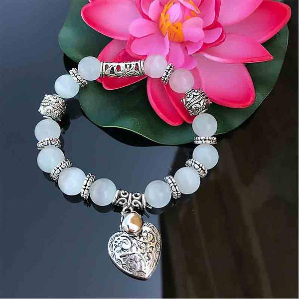 Cat's Eye Positivity Bracelet with Lucky Heart Charm - Spiritual Bliss Shop