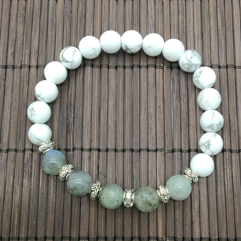 Labradorite & Howlite Bracelet - Spiritual Bliss Shop