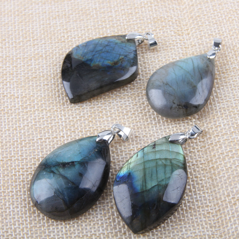 Necklace with Labradorite Pendant - Spiritual Bliss Shop